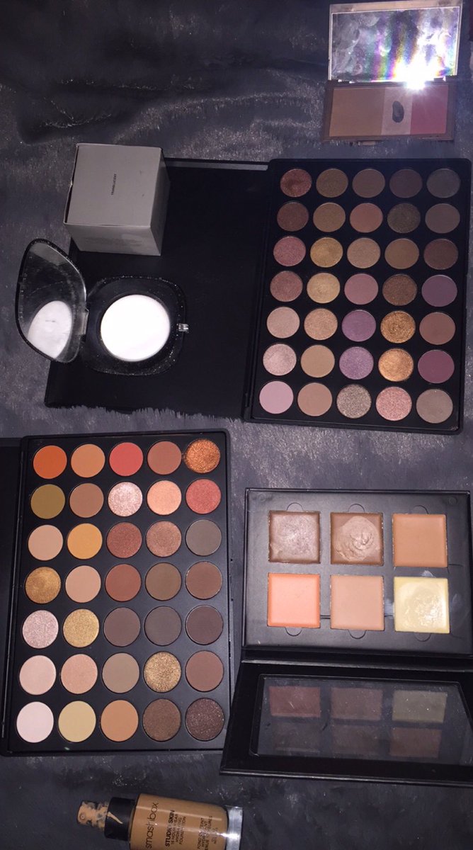 NotJBeauty's tweet image. ❤️😍 @MorpheBrushes @UrbanDecay @UrbanDecay @marcjacobs @ABHcosmetics #morphe350 #morphe35t #urbandecay #marcjacobs