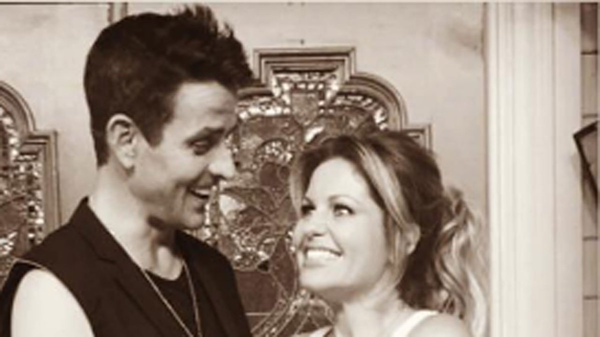 Candace Cameron Bure reunites with NKOTB's Joey McIntyre on the