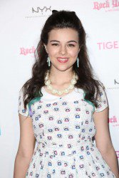 CarreckCelebs's tweet photo. #MeritLeighton - #TigerBeat #TeenChoiceAwards #Party #LA July 28th 2016 - 
 https://t.co/OHnVXuNI3w https://t.co/wT4jvmXGp7