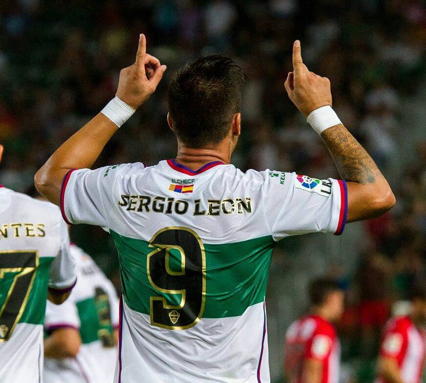 CanyerosCBrava's tweet photo. Te lo has trabajado más que nadie. Tu padre (#ElTrepaOriginal) estará muy orgulloso de ti. Eres grande @9sergioleon🔝 https://t.co/HMlbL1PABB