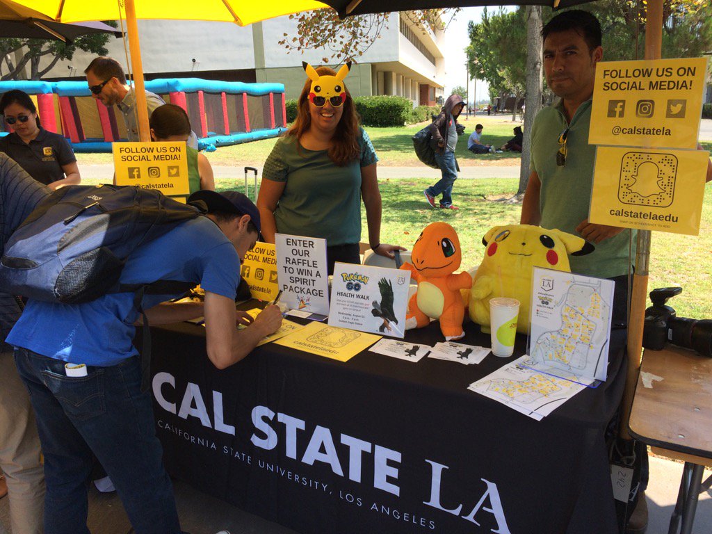 CalStateLA's tweet photo. Stop by our #CalStateLA social media table on the Main Walkway to win a raffle prize! https://t.co/ccyx4yRRrT