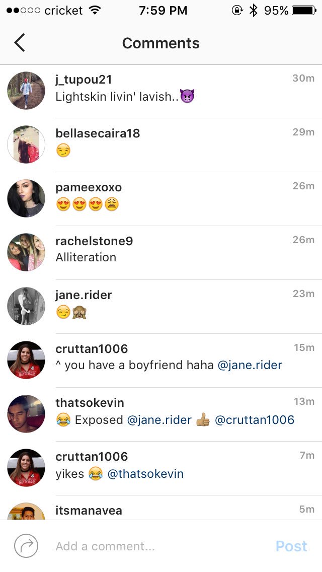 JAREDTUPOU's tweet photo. Reasons why you never trust girls PT.1 😂 https://t.co/B12iw0jXmh