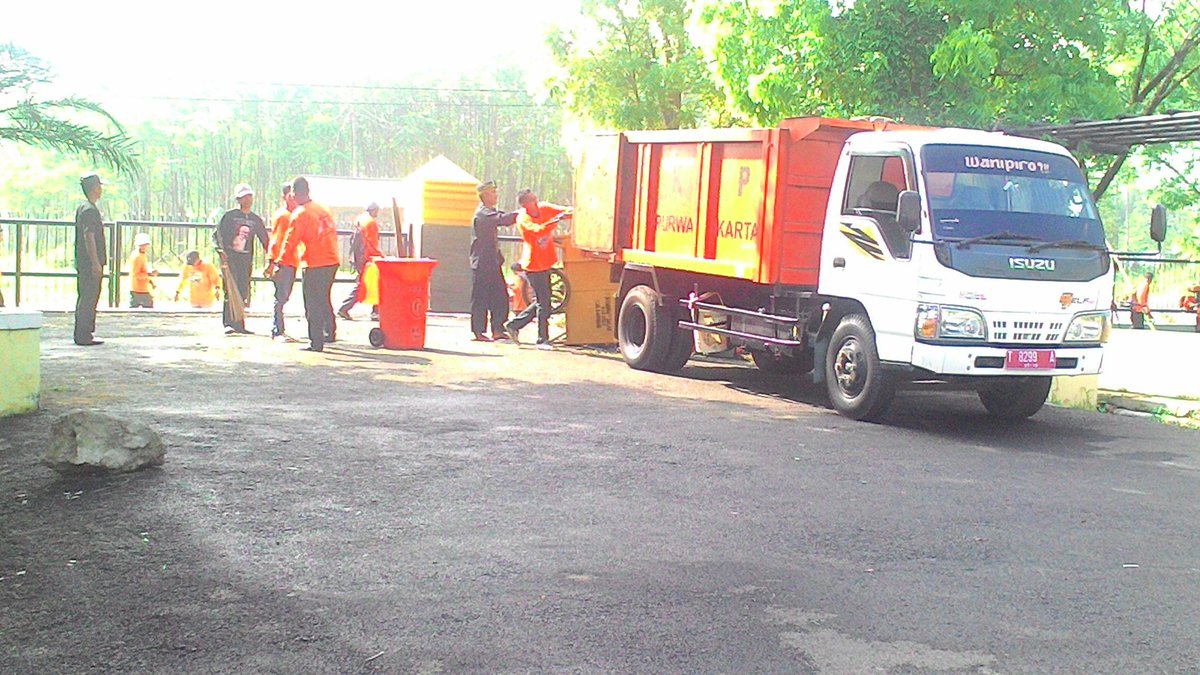 d_cafepur's tweet photo. Semangat terus pasukan orange DKP https://t.co/giJCMfEQkB