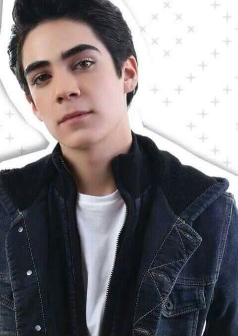 15a20's tweet image. Nuestro #CrushDe15a20 porque &quot;Chico trendy&quot; el guapísimo @JosDice 😍  #Coders #cd9