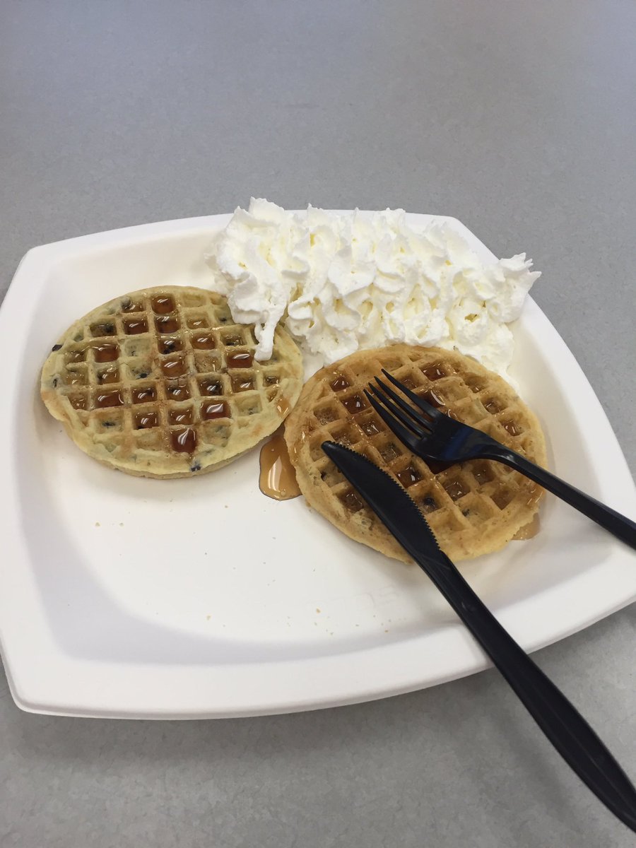 tgtsuzy's tweet photo. #t1929 celebrated national waffle day today with Market Pantry Waffles! #thanksHR #BeforeAndAfter 😍 https://t.co/3LYT7uE6Vh
