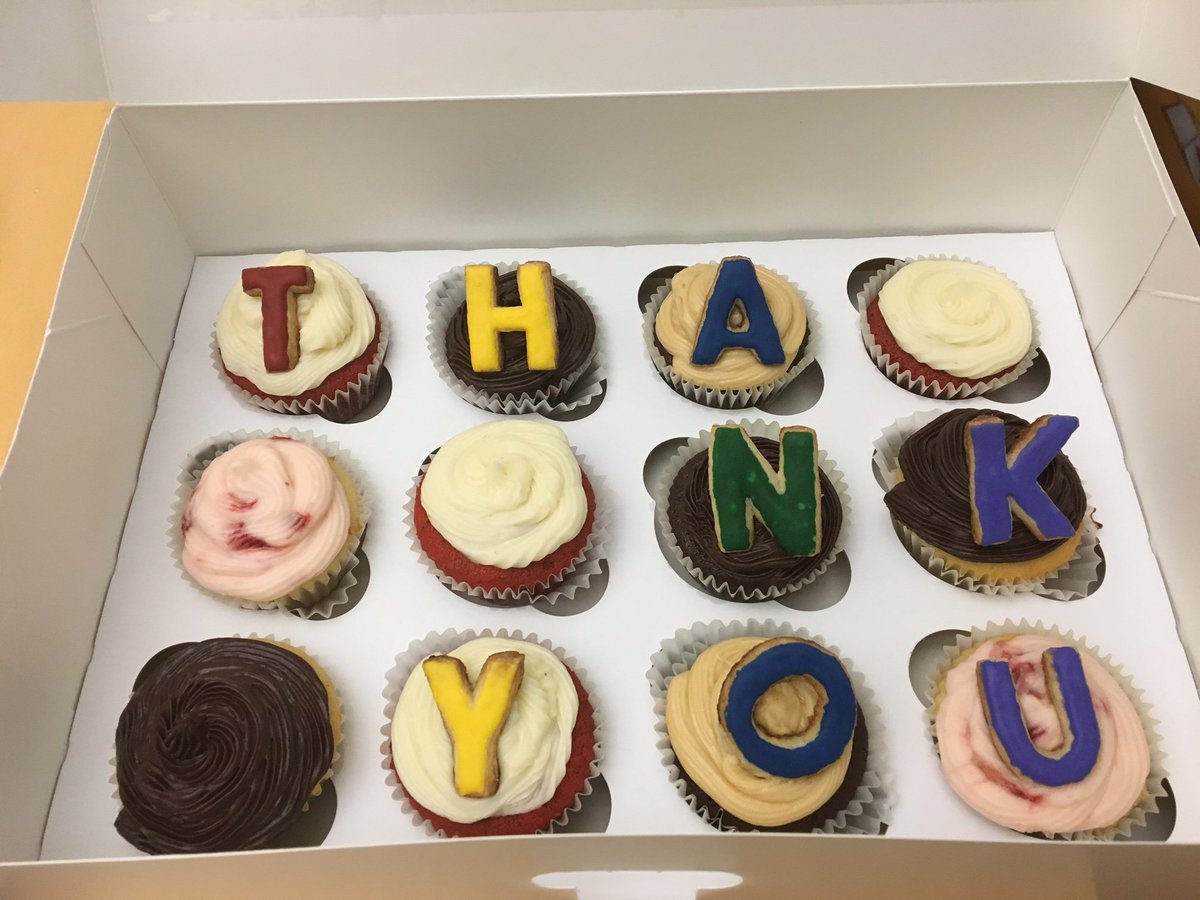 charissemeloto's tweet photo. BIG thanks to my @scholasticCDA friends for sending the best & sweetest treats! #HPScriptBook #CursedChild #WeDidIt https://t.co/v3m6fM4adk