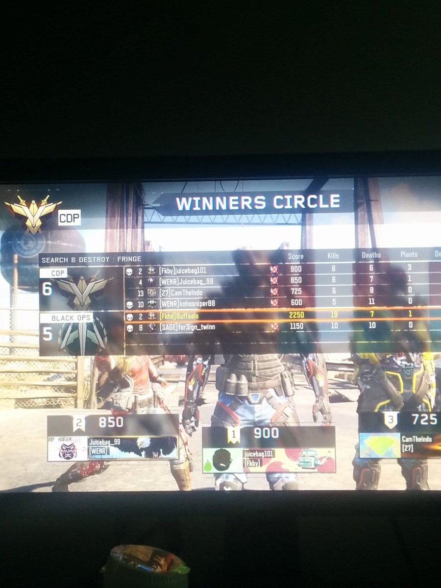 BuffaaIo's tweet image. Lol almost won 2v4