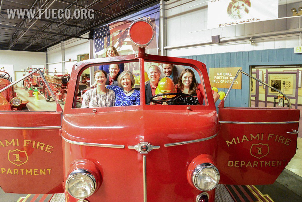 FuegoFoundation's tweet photo. Photo from the 2015 Ignite the Night Gala. Your ticket includes museum admission. https://t.co/KmZnAnADH9 #charity https://t.co/ckK7lh7Ieg