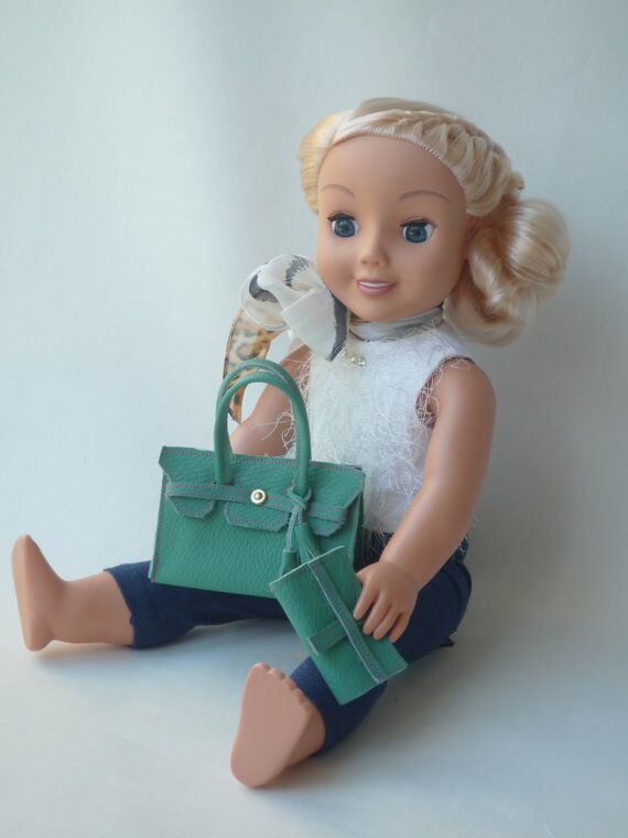 MyFriendCayla's tweet photo. Do you like to #dressup your #dolls? @MyFriendCayla fits into other 18-inch #dollclothes! #18inchdoll #cayladoll https://t.co/SzbjzmBZhS