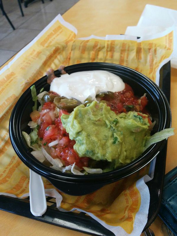 TacoDelMar_BC's tweet photo. Triple B Day again today! Use #TDMPromoCode 26951 for a free Baja Burrito Bowl when another is purchased. https://t.co/JyOV1s32dl