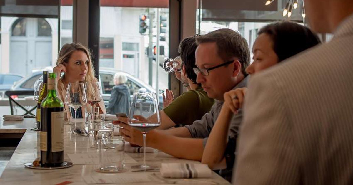 sfchronicle's tweet photo. New chef brings fresh ideas to @MasonPacific. via @michaelbauer1 @SFC_FoodHome https://t.co/QNqPsHzmqG https://t.co/B34ezns7Kn
