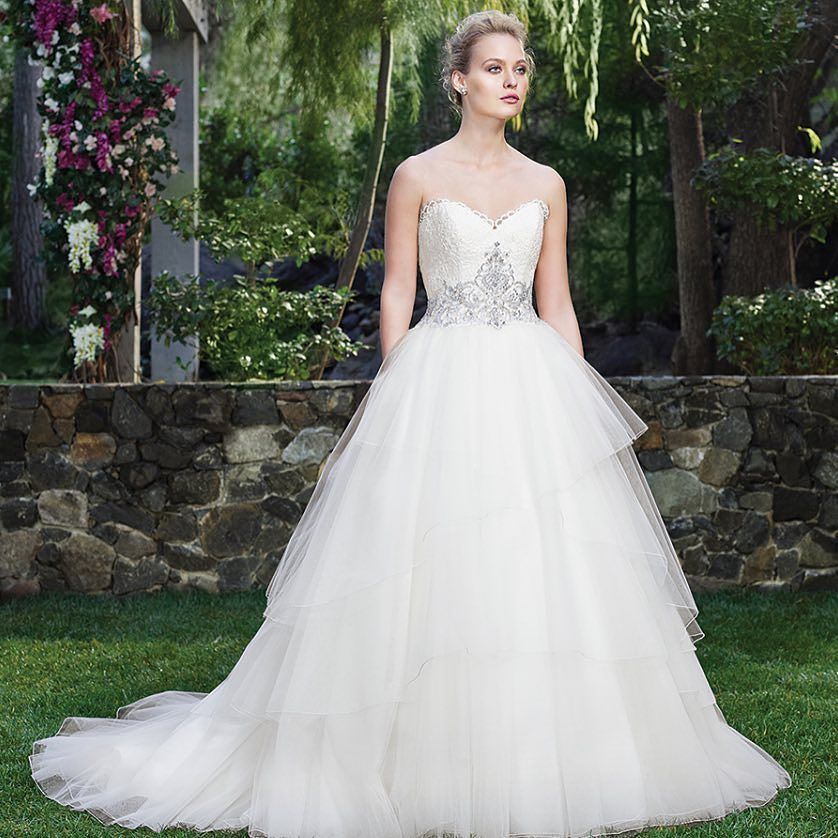 CasablancaBrida's tweet photo. #Style2259 boasts layers of tulle and dainty laced beading. Want to adjust the neckline or add sleeves? Customiza… https://t.co/ZscBRFoWKb