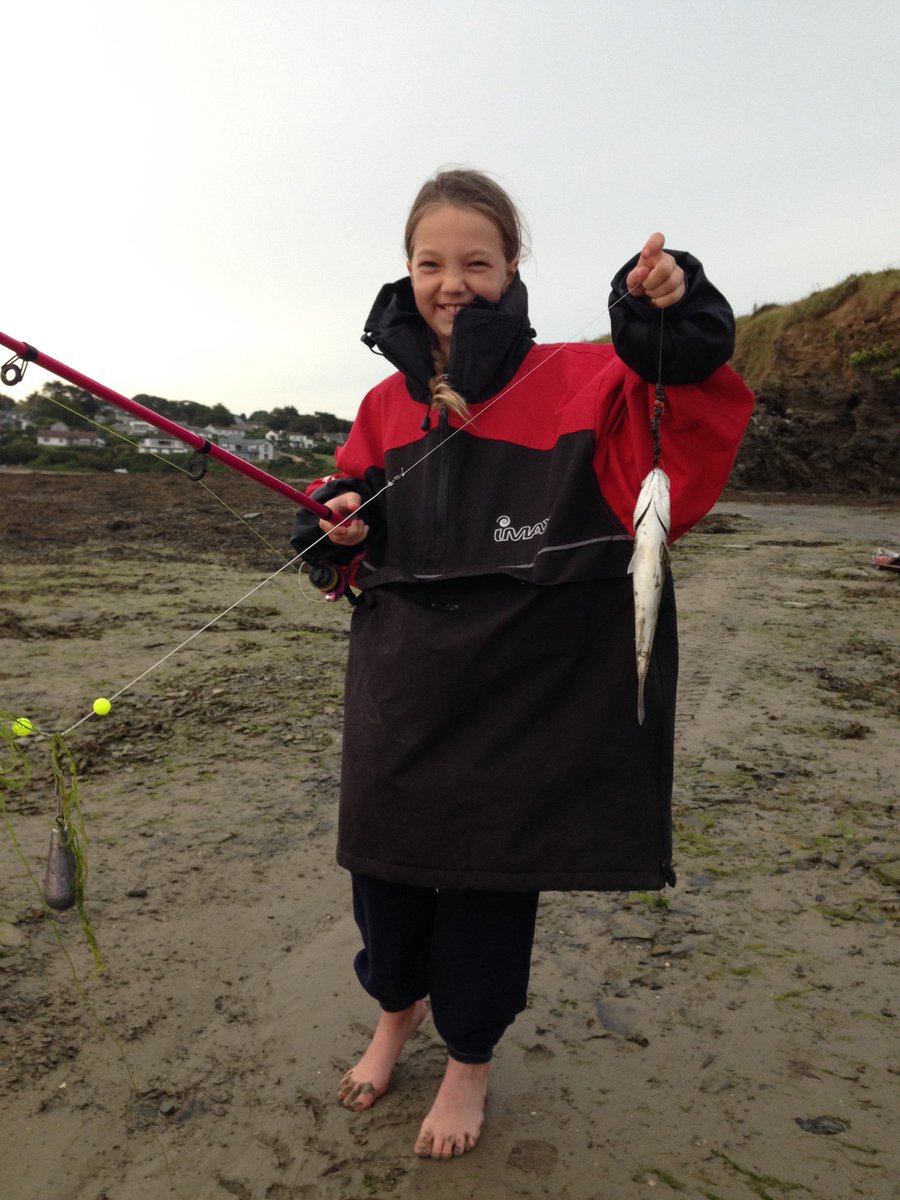 Nat_King_Fish's tweet image. "Can my @MattHayesfish rod handle a bass?" Apparently so! #Hooked #FirstSoloBass