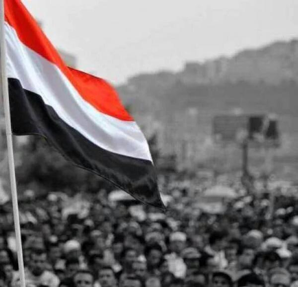 2124Majd's tweet photo. من خان وطنه خان اهله والخونة لايستحقون العيش في وطن خانوه لأن حفنة المال غرتهم وضحوا بالوطن من اجلها💵 https://t.co/1lmAvfsepN