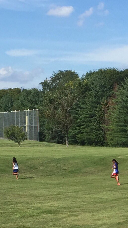 4n4schools's tweet photo. #FSSDpride @fssdFMS @fssdFMSsports @franklinspecial Excellence in the classroom & on the field! @EdFoundWilCo https://t.co/FrWJRWMizA