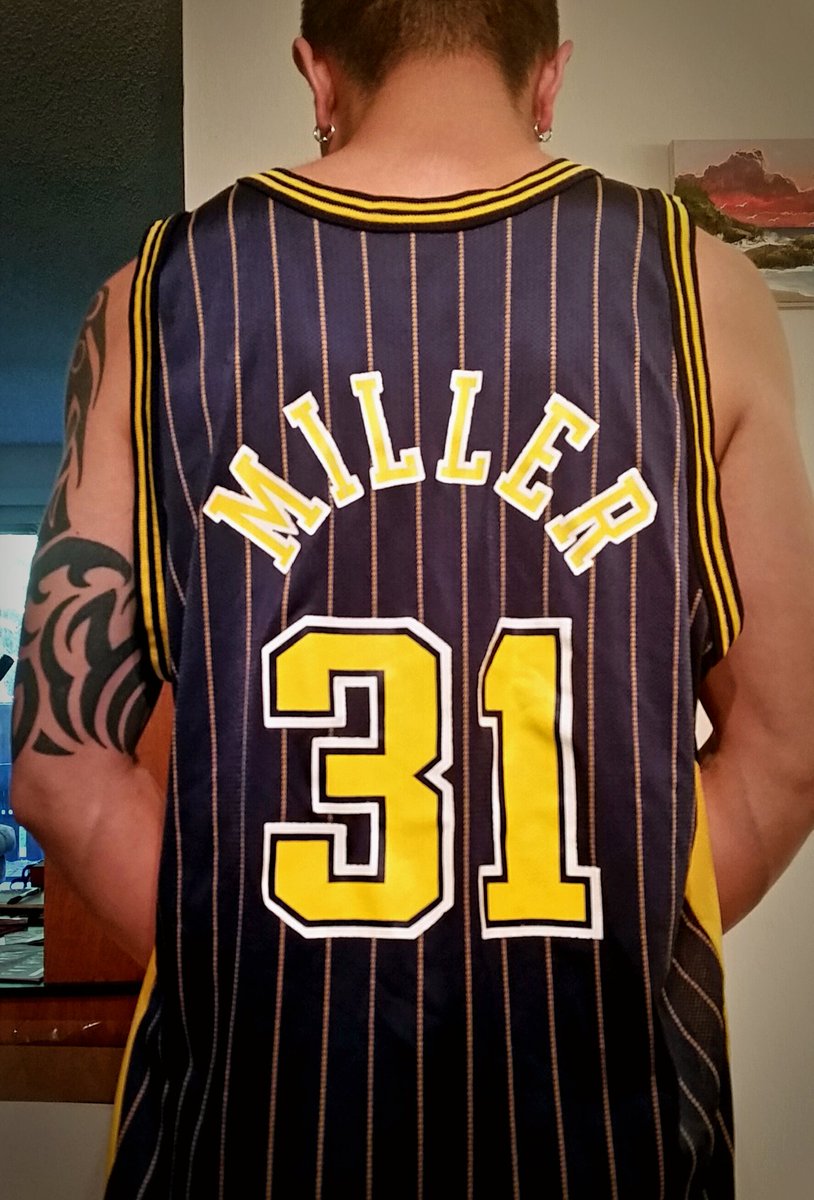 ianbakerbass's tweet photo. Happy birthday @ReggieMillerTNT! Watching you terrorize the Knicks growing up got me into basketball. #splashfather https://t.co/c8oivSMKXg