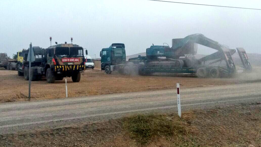 Bakanlığımıza bağlı DSİ Genel Müdürlüğünün iş makineleri kahraman ordumuzla birlikte Suriye'de seferde...