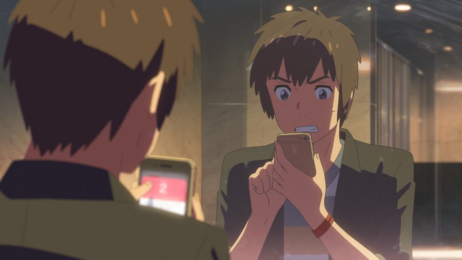 君の名はの司が指輪を 声優は 花屋になったの