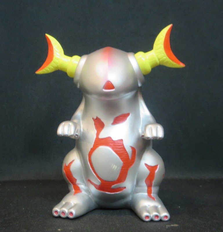 リムエレキング(シルバーVer)入荷！！ 下からのアングルもなかなか 
