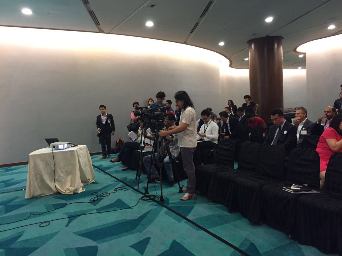 AonAsia's tweet photo. The Aon Best Employers - Malaysia 2016 press conference is happening now! #AonBE2016 https://t.co/CgR8SNajIo