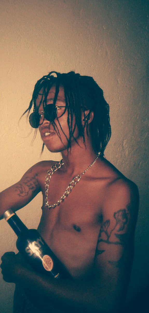 DeThekgo's tweet photo. #model
#owngrind
#differentstyle
#mr_001 https://t.co/a6xLeEuc3y