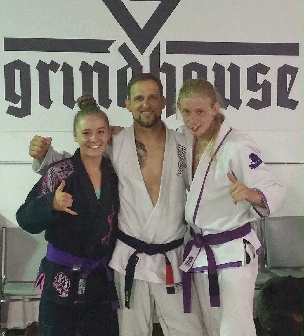 BombshellMMA's tweet photo. Faixa Roxa! Here's to the next step in my #BJJ journey. π
#gbjj #bombshellmma #grindhouse #bernardo #purplebelt https://t.co/7hXUTEl17U