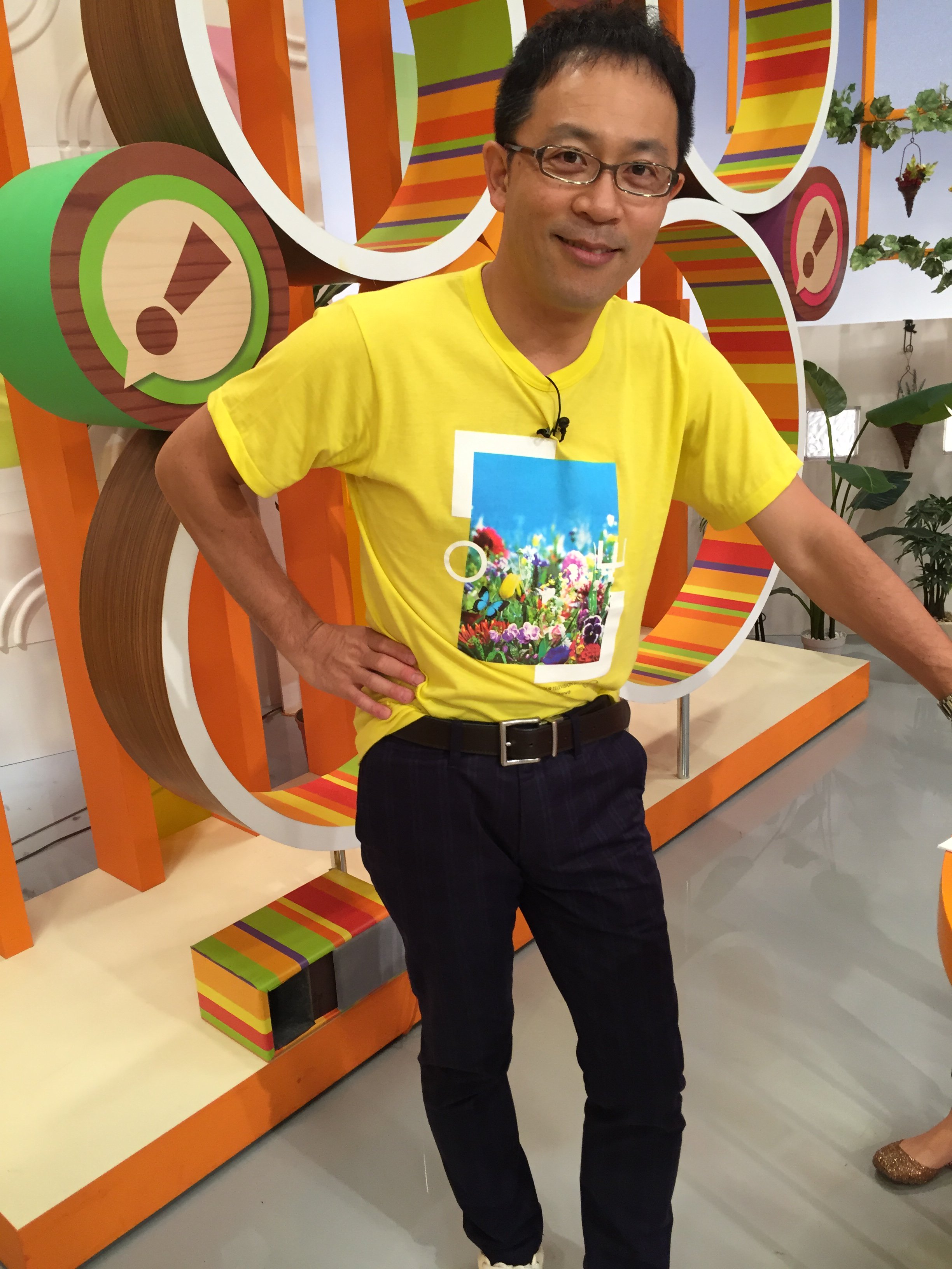 Ybs山梨放送 公式 きょうの てててtv も 24時間テレビチャリティーシャツを着てお届けします 櫻井アナの着こなしは 今トレンドの 前だけイン なにか違う Ybs 櫻井和明アナウンサー 24時間テレビ T Co A6aez2tsje
