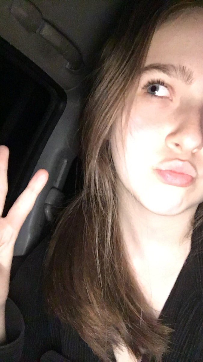 sntvslut's tweet photo. hi im 14 from australia and i reALLY want more friends who like jacob #GettingToKnowWhitesiders https://t.co/K1BxAQcfIr