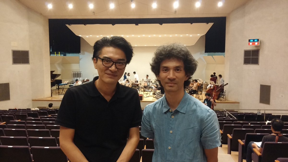 川越康弘 吹奏楽編曲をしてくださった福田先生と 幸せです 福田先生 この度はありがとうございます 川越康弘 吹奏楽編曲をしてくださった福田先生と 幸せです 福田先生 この度はありがとうございます