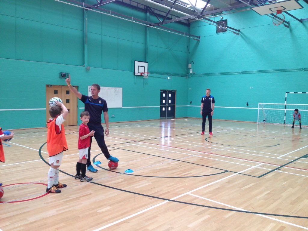 CUCoachLukeS's tweet photo. #firstteamthursday #soccerschools ⚽️ https://t.co/QqOmMRMDMI