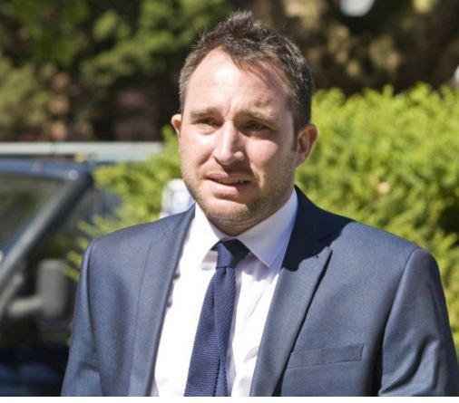 sarah cliss tweet media