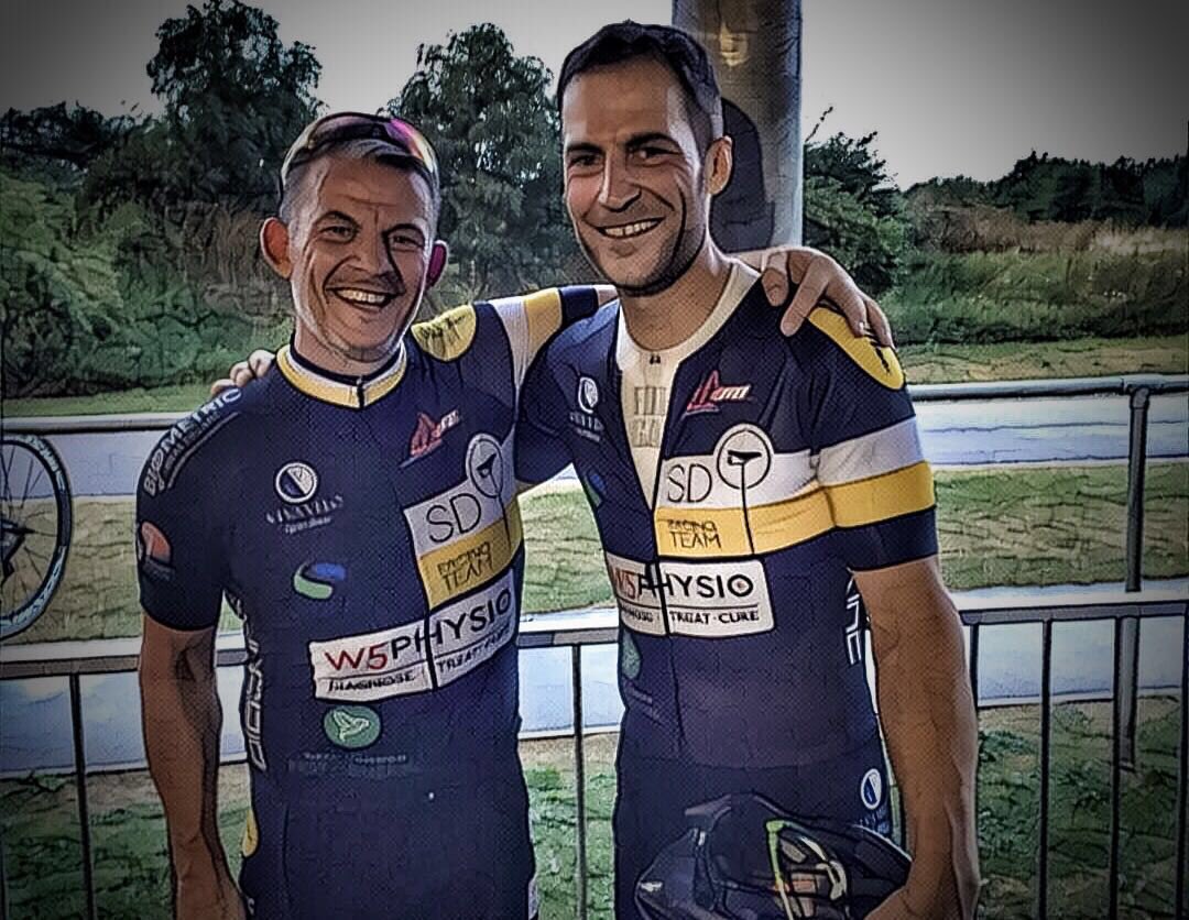 SaddleDrunk's tweet photo. Great #Win last night #James @KuaiSports @Viva_Velo @W5Physio @combatpesthq @lky7s @InfoBiometric @Spokes_Bagshot https://t.co/1Ycm1C6AzW