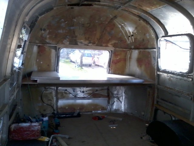 CafeBeanMachine's tweet image. #ThrowbackThursday to start of the long build of the @CafeBeanMachine 4 years ago @atasteofdevon @PollyNostimos