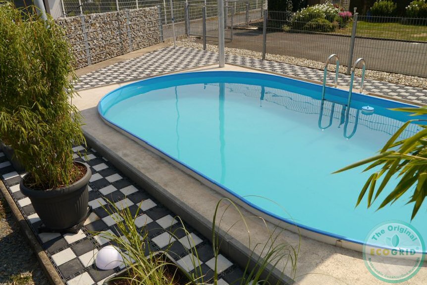 EcoGridLtd's tweet photo. #EcoGrid Bloxx – An amazing look, great #drainage and SO simple to install! #Swimmingpools to disabled #parking bays https://t.co/Ur4nxkw1t1