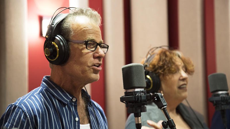knkxfm's tweet photo. Busy Schedules And A Big Change Can't Slow The Manhattan Transfer #KPLUStudioSessions https://t.co/itgp4OSoVz https://t.co/wbXzix89LF