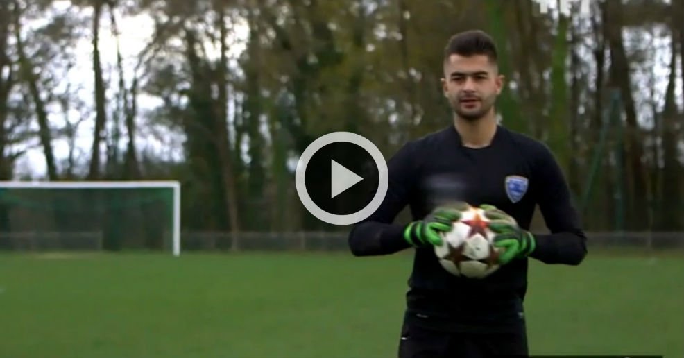 Le parcours hors-du-commun de Benoît, des terrains de foot... à #KohLanta !
Portrait vidéo ► ow.ly/oVK1303xM3n