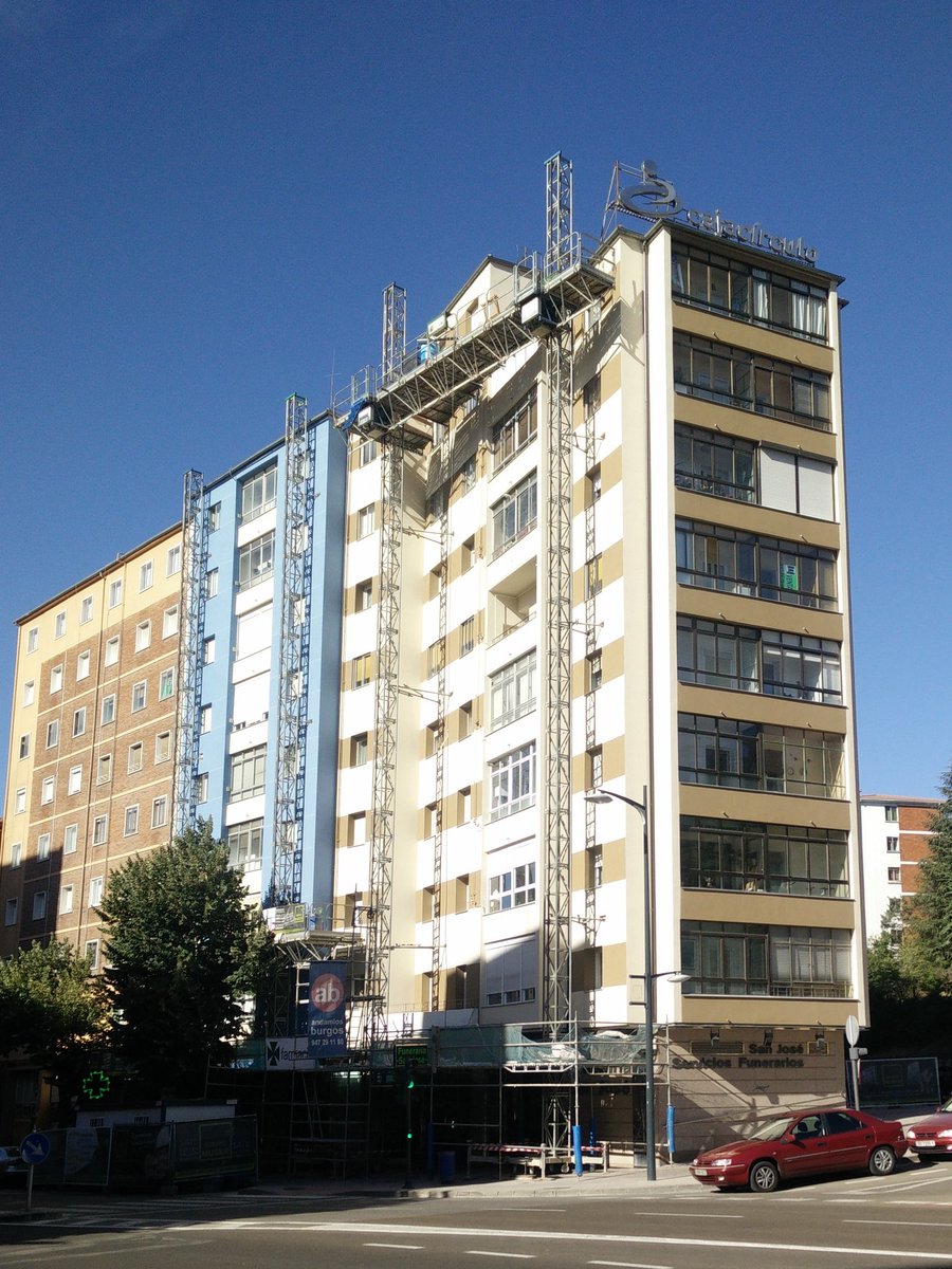 DagoguGomez's tweet photo. #rehabilitacion fachada #sate con @baumitspain gestión @construaction realizado por @grupomuser #antesydespues https://t.co/3URCq4J5A0
