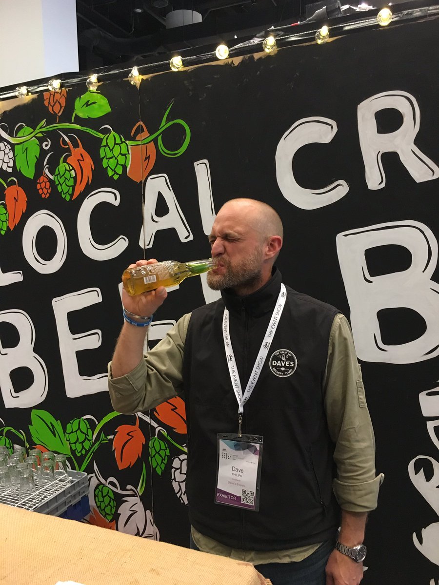 Daves_Events's tweet photo. A hard earn't thirst needs a big cold beer but this ain't it. #drinklocal #EventShow16 https://t.co/HqL73WHk1b