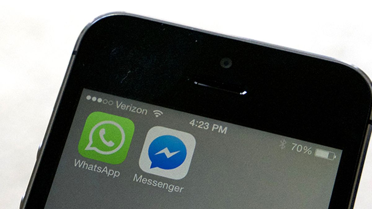 The Verge On Twitter Whatsapp To Start Sharing User Data With Facebook Https T Co Pv39zeneb1 Get yowa latest version app + yo whatsapp old versions. twitter