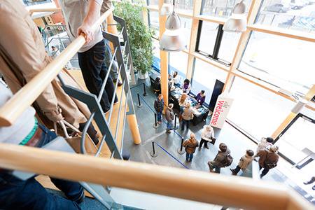 LSBU's tweet photo. Need help choosing a course? Join us at our next #LSBUclearing Drop-in, 5-7pm, Wed 31 August https://t.co/V06HF6hcDk https://t.co/Ia6S61LCJZ