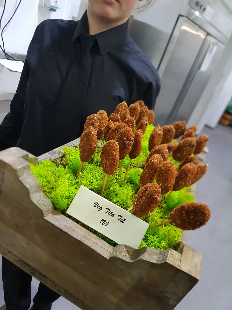 Had great fun last night in Newcastle. A lot of fun! Well done Team! Two more events tonight. #lovemyjob #bride #fun