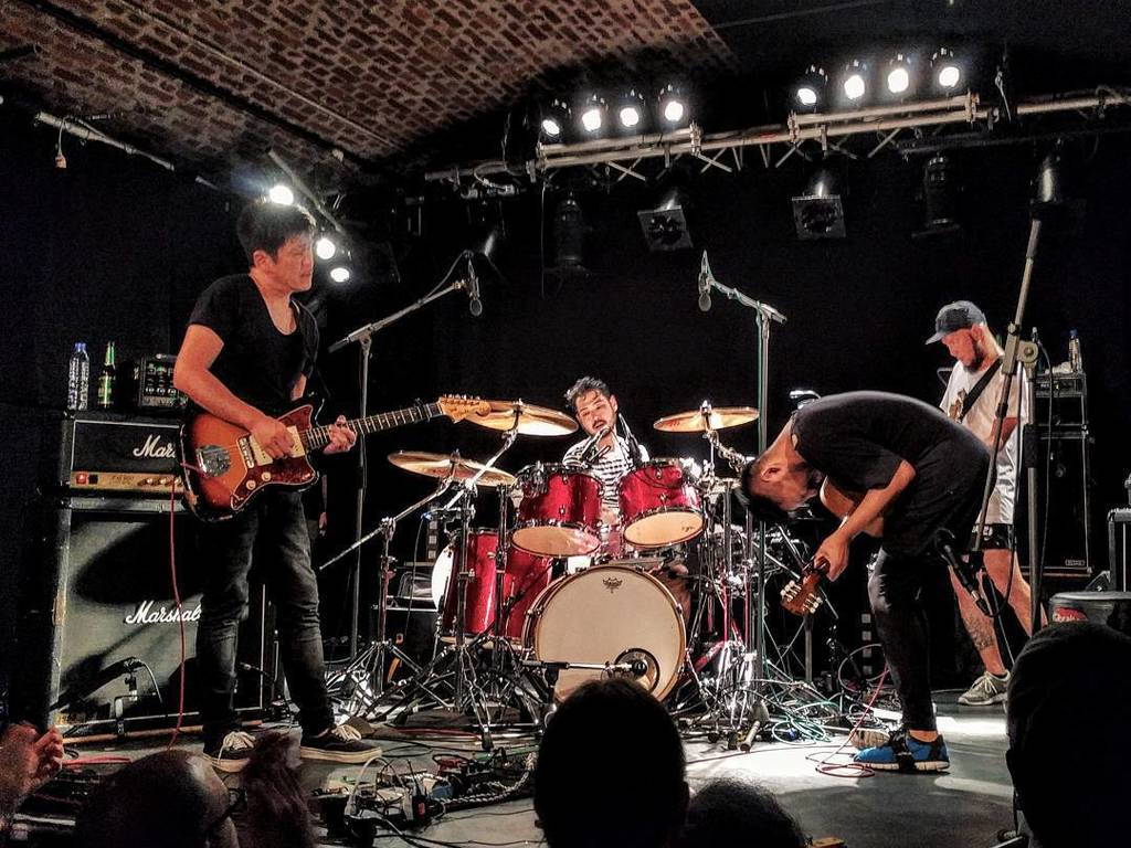 hovingr's tweet image. #toe #japan #mathpop #postrock #clubbahnhofehrenfeld #ehrenfeld #cologne #köln #germany ift.tt/2bC5zPN