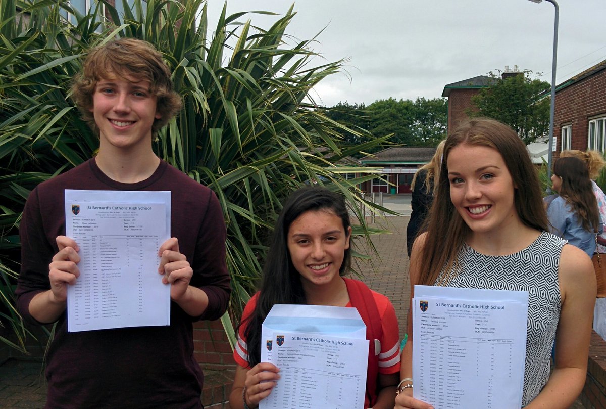 nataliechapples's tweet photo. @stbschool #GCSE Oliver Jefferson A^ 2A* 3A 4B Hannah Alarakia-Charles A^ 4A* 4A B Georgia Cooper 2A* 5A 3B #EMexams https://t.co/QFDvZ2sBhK