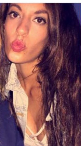 Por favor difundir LA FOTO DE DIANA.Sigue desaparecida.Si alguien tiene una pista, llamar al 981849980.Gracias RT🙏🏼