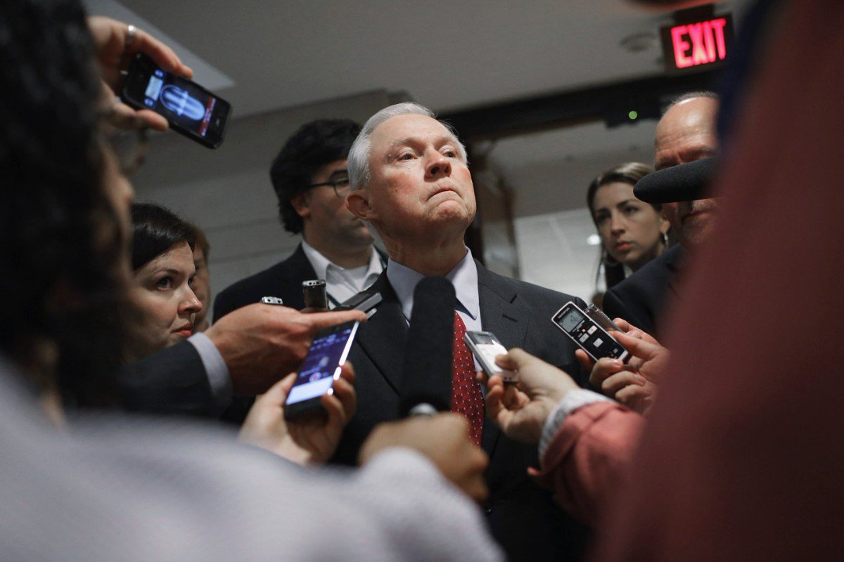 Slate's tweet photo. Trump surrogates prove it's difficult to discuss a policy proposal that doesn’t exist: https://t.co/xwYmiwo6UR https://t.co/A2G7aH0x07