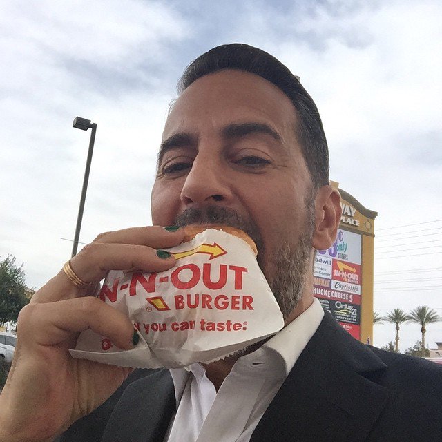 Happy #NationalBurgerDay 🍔