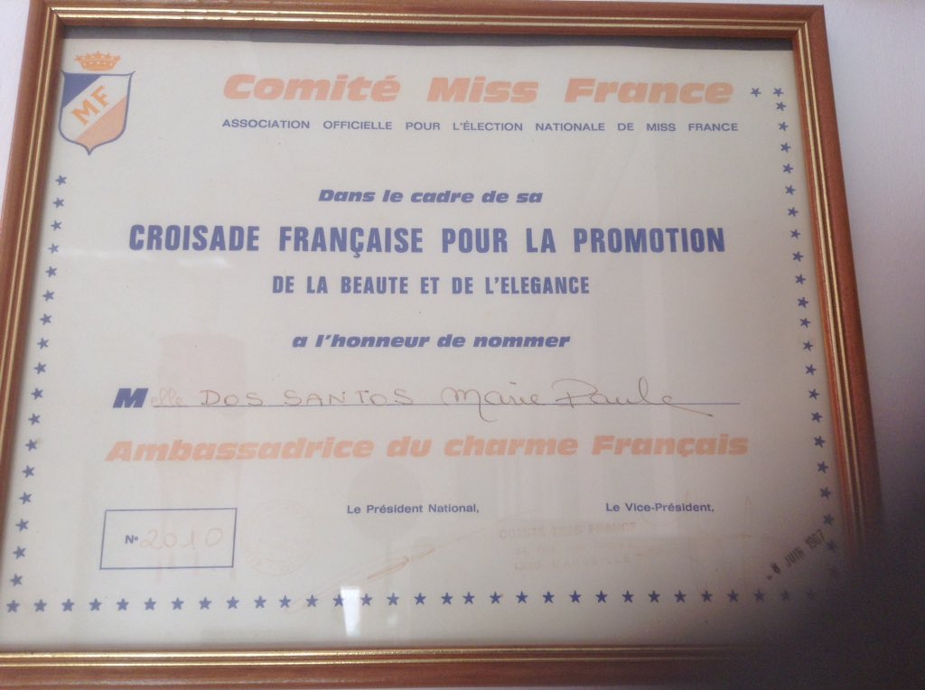 L Amour Est Dans Le Pre Marie Paule Ancienne Miss France Elle Seme Le Doute Sur Twitter Photo Non Stop People