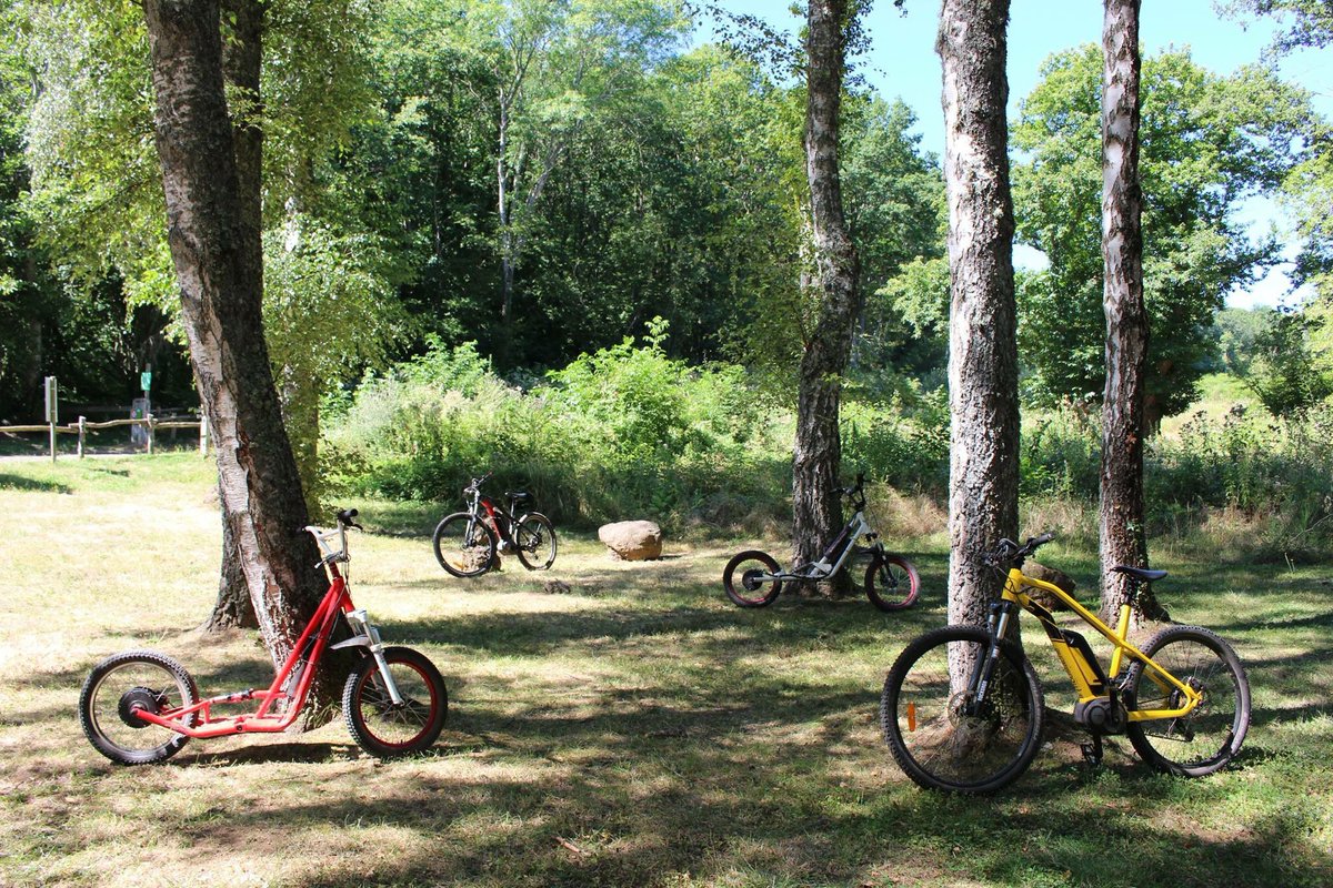 ecocomplexe's tweet image. Plus que quelques jours pour venir profiter du chalet de la source à Volvic... Venez-vite! :-D