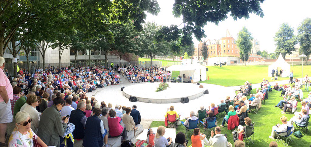 At @DubCityCouncil #OperaInTheOpen Eugene Onegin. Fab performances by all!! @SandraOman1 @SimonMorganIRL @unclehooly