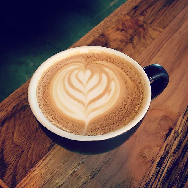 Cappuccino kind of day. You know you want it. #novelcoffeeroasters #latteart #baristalife Photo by: <a href="/LuisYoPR/">Luis</a>